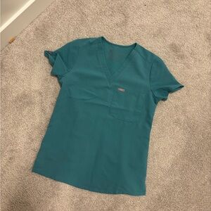 Figs Cactus scrub top